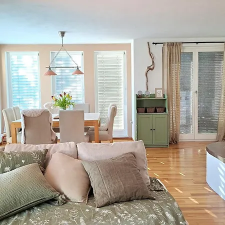 Homeslovenia - Your In The Heart Of Slovenia *