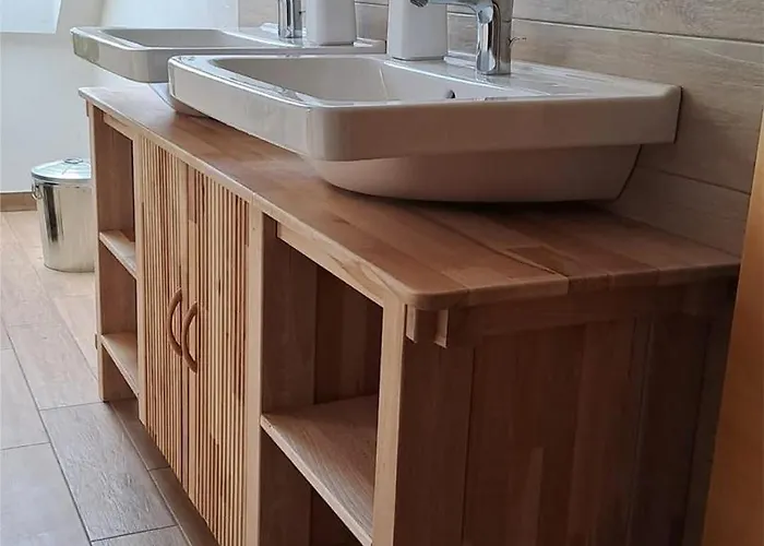 Homeslovenia - Your In The Heart Of Slovenia Selca